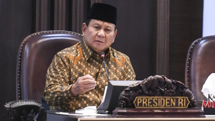 Jakarta - Presiden Prabowo Subianto mengidentifikasi judi online sebagai salah satu ancaman signifikan bagi masyarakat.